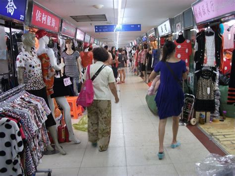 guangzhou clothes supplier|guangzhou shopping street.